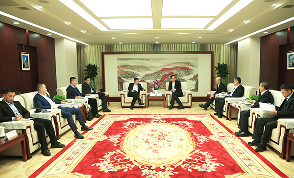 海螺環(huán)保董事長(zhǎng)郭景彬到中國建材集團(tuán)拜訪